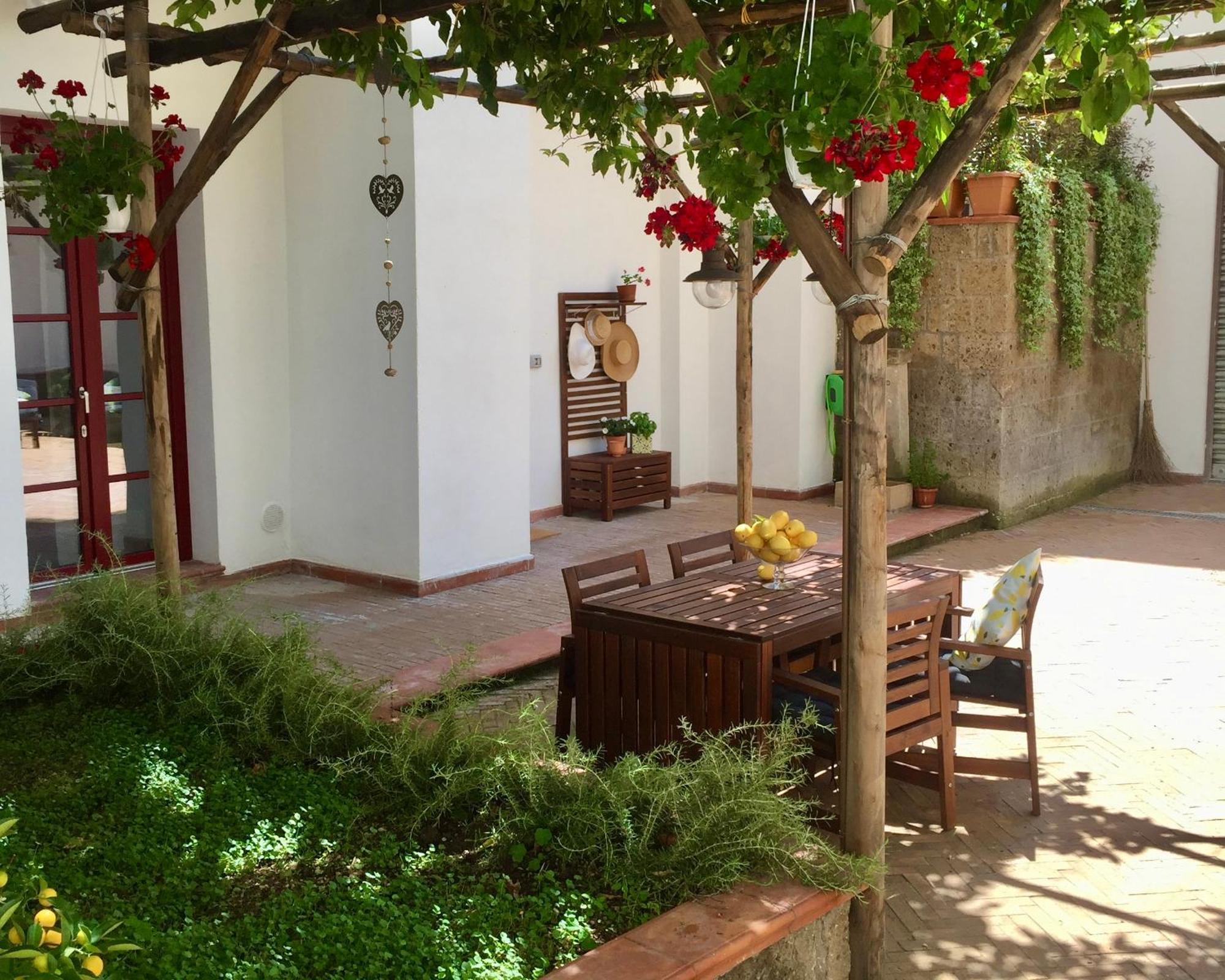 Secret Garden Apartment Castellammare di Stabia Exterior photo